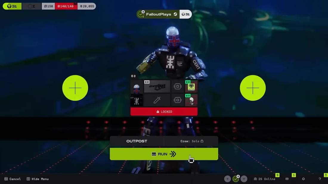 Game outpost interface with central runner model, two green icons and a prominent 'RUN' button at the bottom.